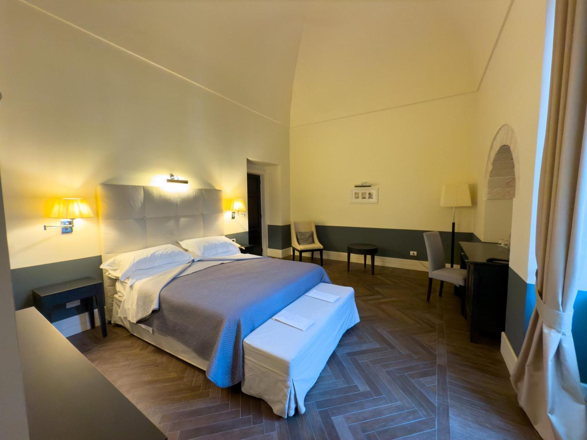 Relais Il Santissimo Hotel Turi Bagian luar foto