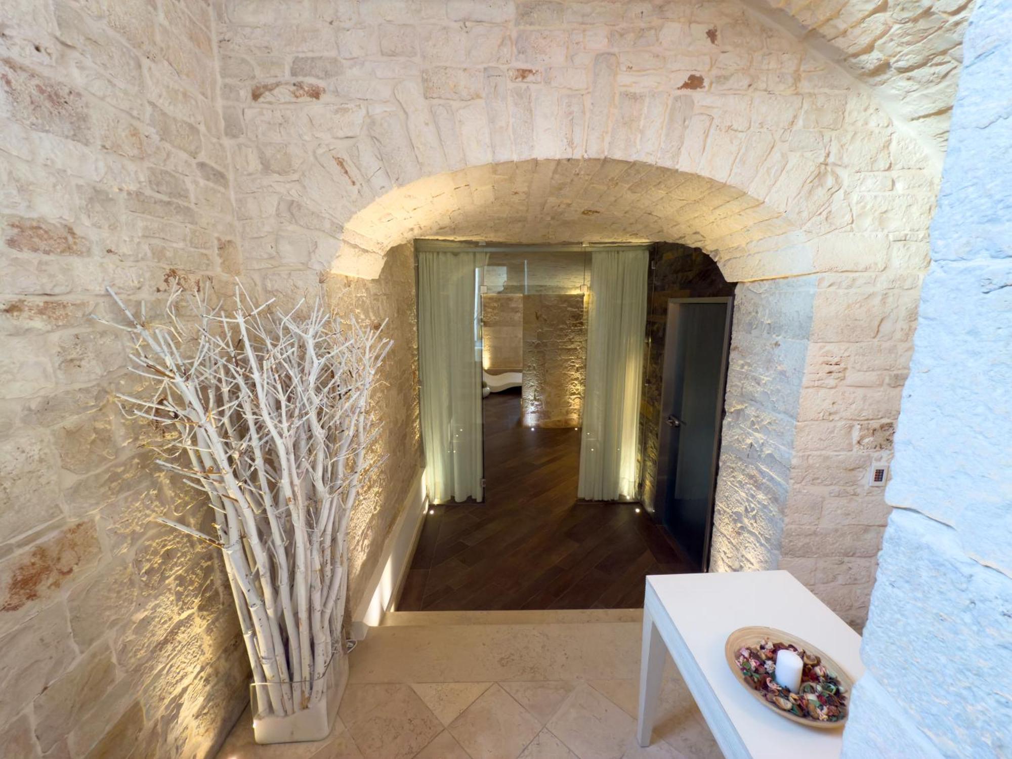 Relais Il Santissimo Hotel Turi Bagian luar foto