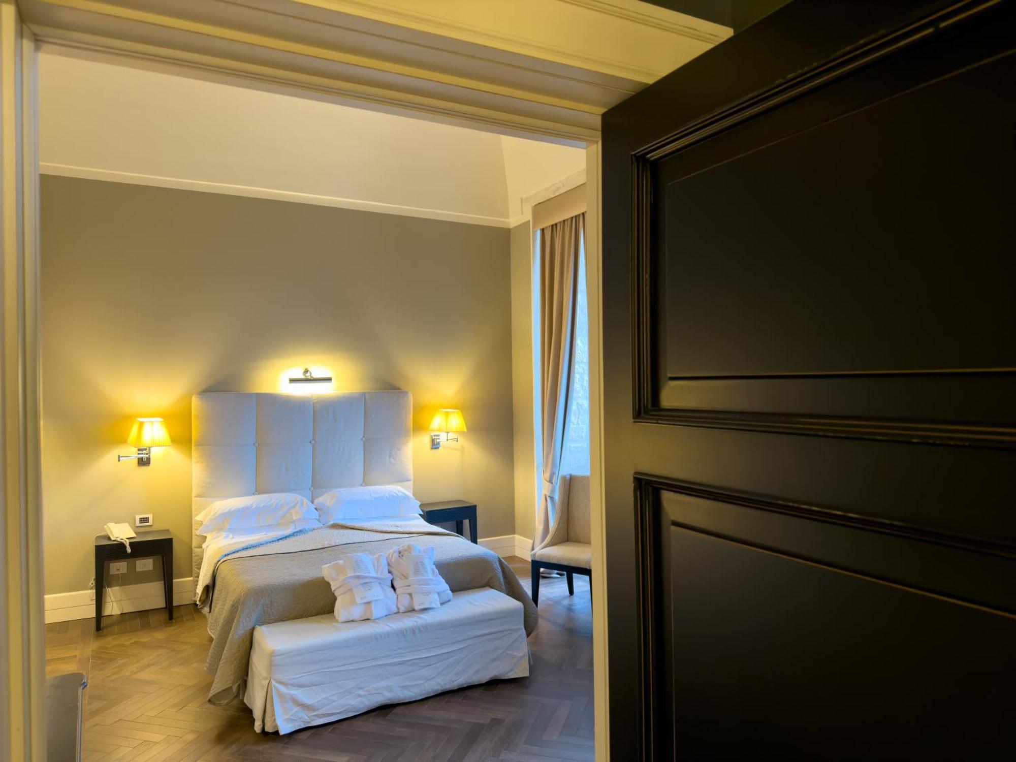 Relais Il Santissimo Hotel Turi Bagian luar foto