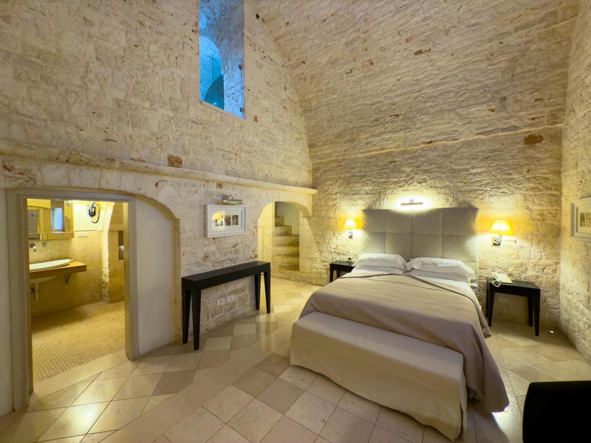 Relais Il Santissimo Hotel Turi Bagian luar foto
